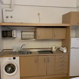 https://centro-teatro-cervantes.hotelsinnerja.org